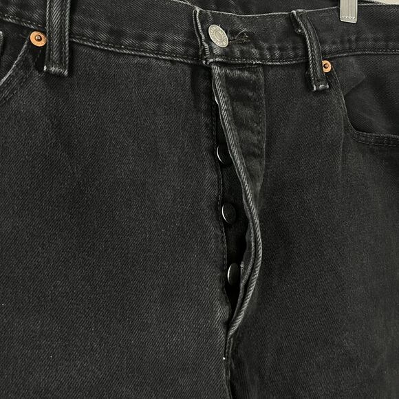 Levi's 501 Jeans Men's 36x30 Black Straight Fit Original Button Fly Denim Pants - Picture 2 of 6